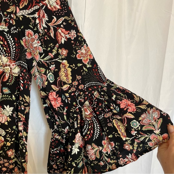 H&M Women’s Black Pink Floral Mini Dress 3/4 Flare Sleeve Size 10 - Picture 7 of 13